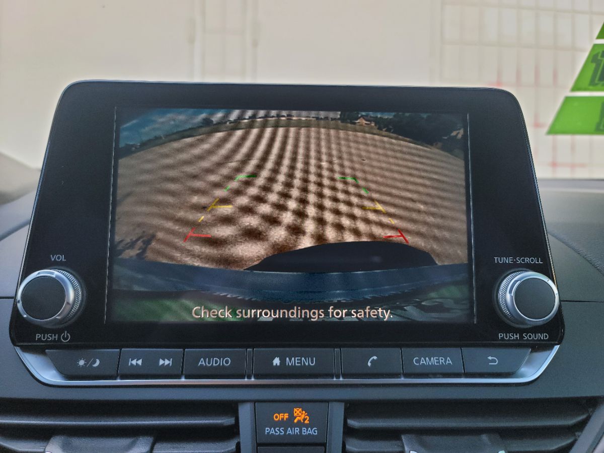 2025 Nissan Altima SV - Photo 12