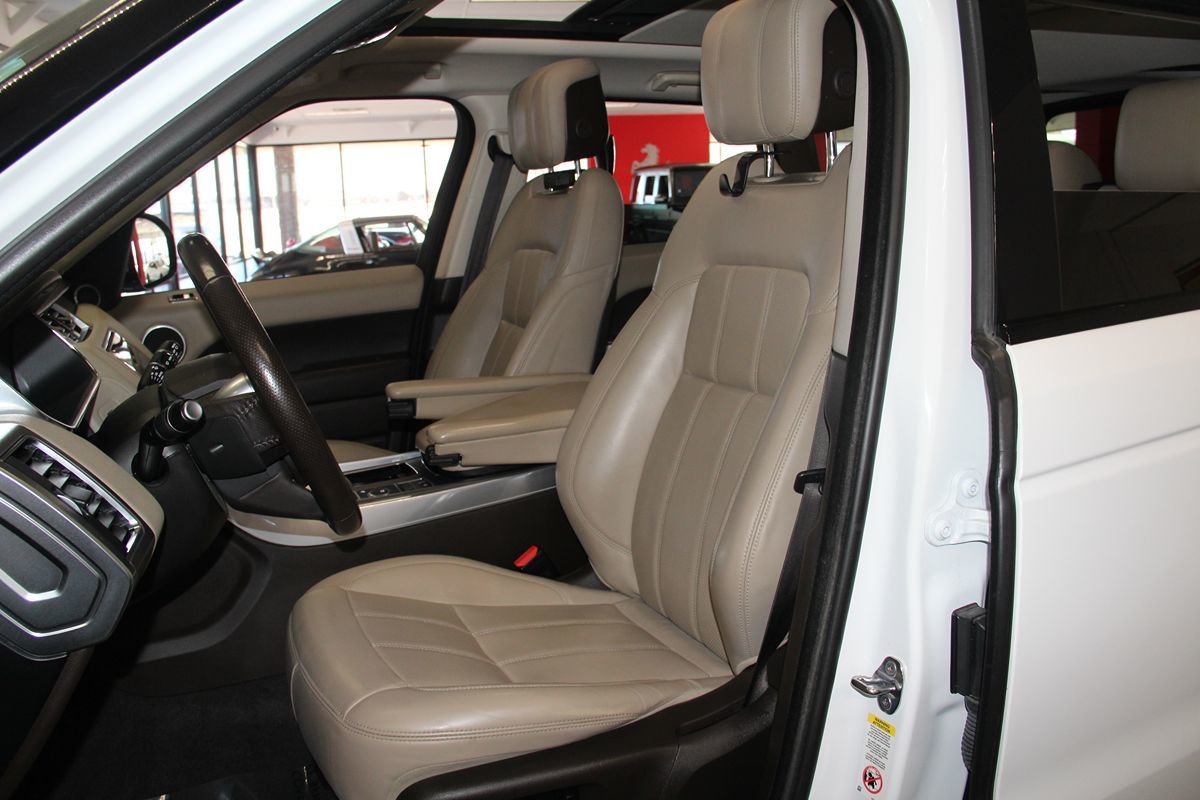 2018 Land Rover Range Rover Sport HSE photo 20