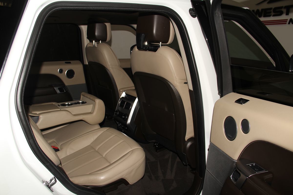 2018 Land Rover Range Rover Sport HSE photo 27