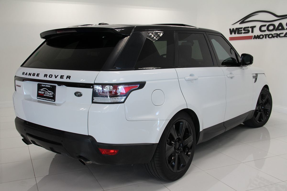 2015 Land Rover Range Rover Sport HSE photo 6