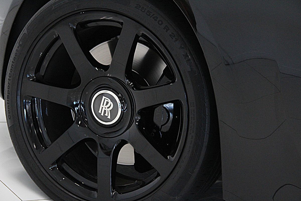 2013 Rolls Royce Ghost Black Badge photo 11