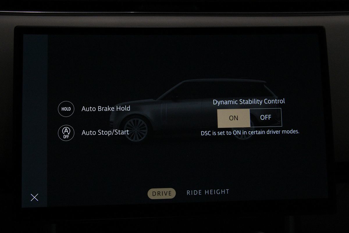 2023 Land Rover Range Rover SE photo 61