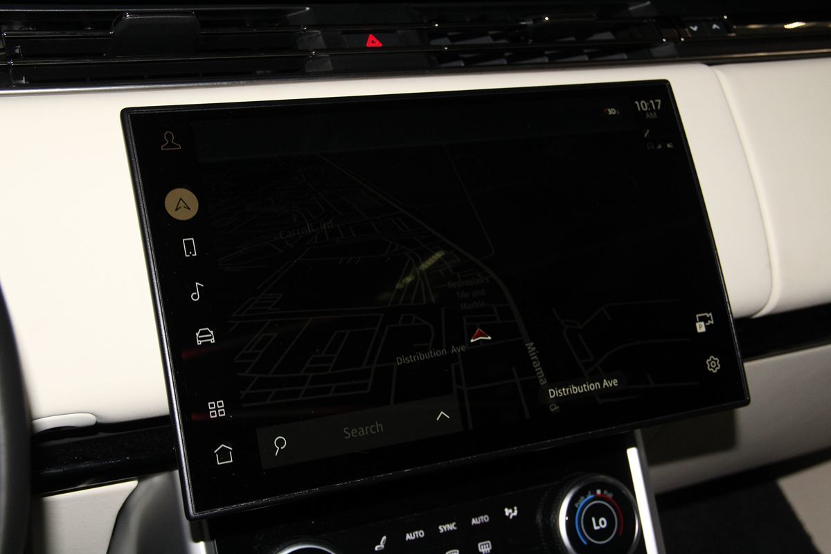 2023 Land Rover Range Rover SE photo 63