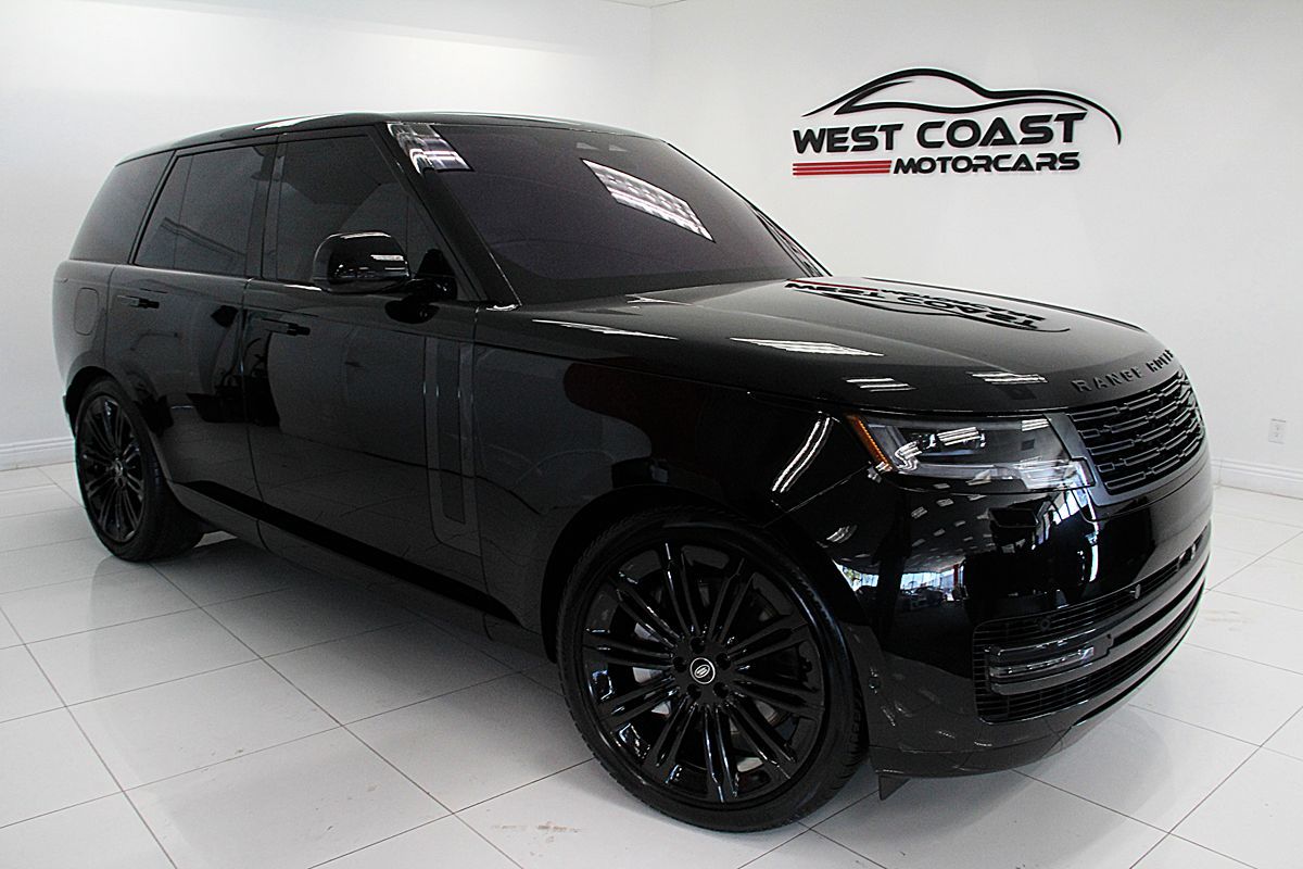 2023 Land Rover Range Rover V8 **BLACKOUT PKG**TECHNOLOGY PKG** BESPOKE BLACK & WHITE 2 TONE INTERIOR~1 OWNER!