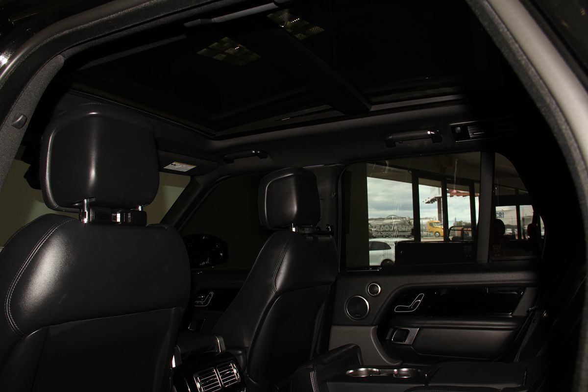 2020 Land Rover Range Rover P525 HSE SuperCharged photo 22