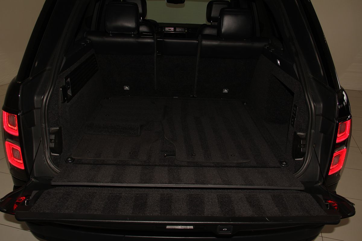 2020 Land Rover Range Rover P525 HSE SuperCharged photo 25
