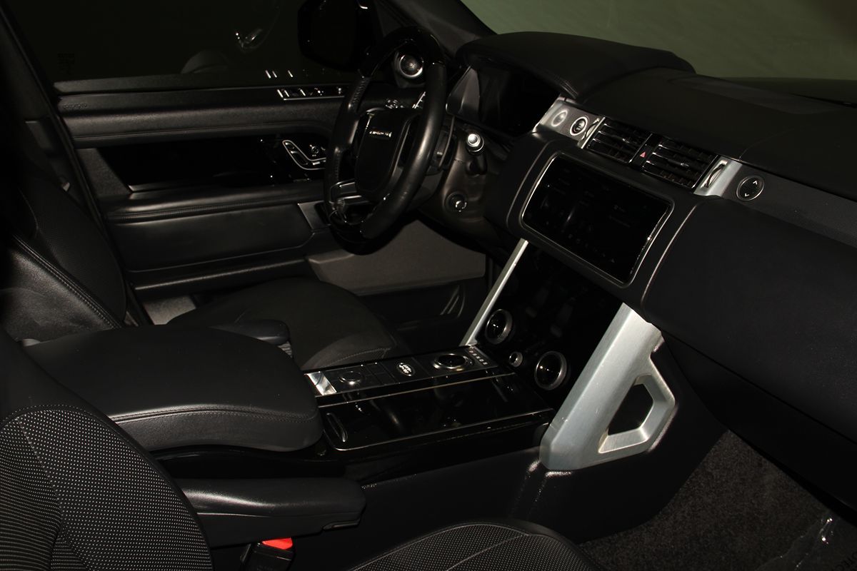 2020 Land Rover Range Rover P525 HSE SuperCharged photo 35
