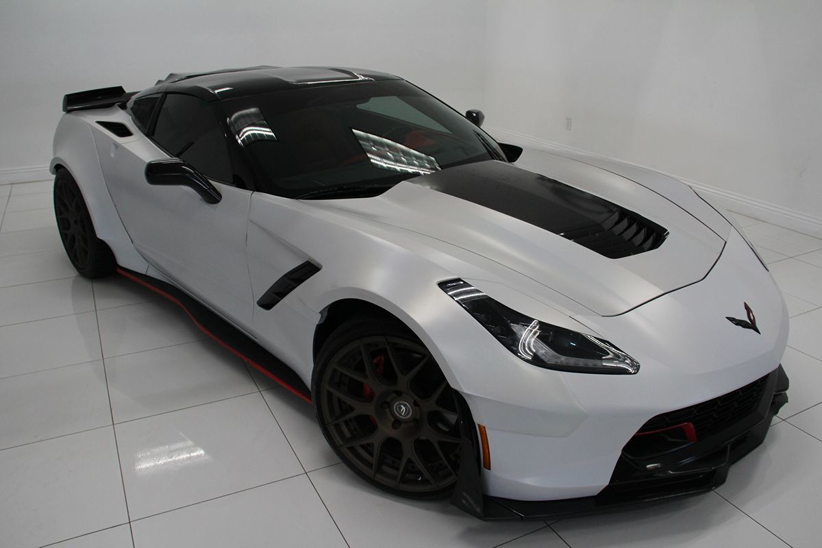 2014 Chevrolet Corvette 3LT photo 9