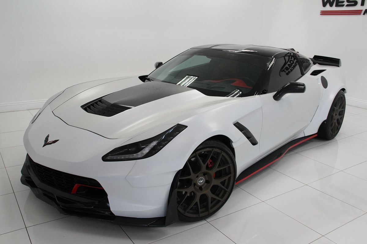 2014 Chevrolet Corvette 3LT photo 5