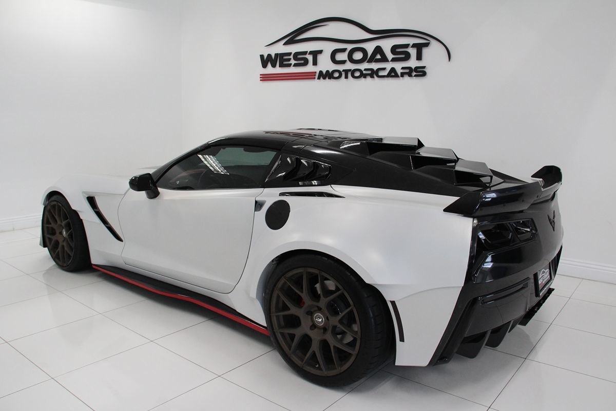 2014 Chevrolet Corvette 3LT photo 11