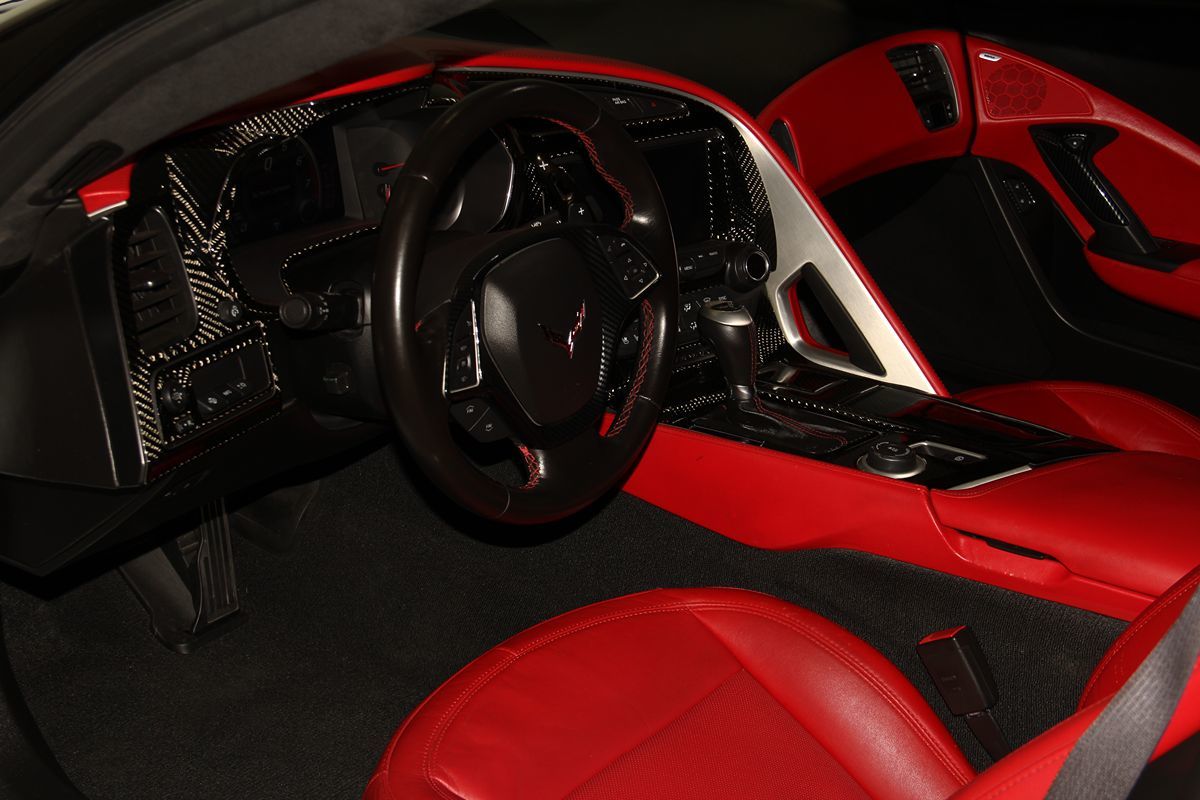 2014 Chevrolet Corvette 3LT photo 28