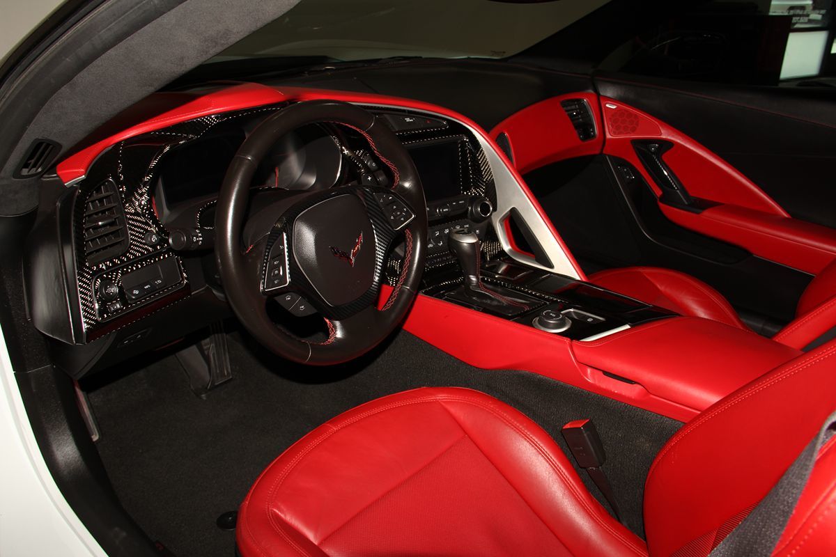 2014 Chevrolet Corvette 3LT photo 29