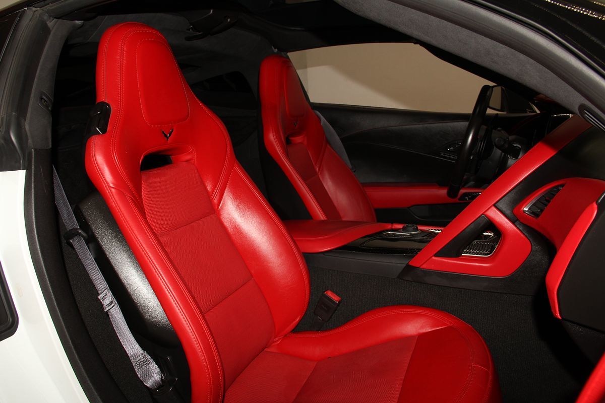 2014 Chevrolet Corvette 3LT photo 49