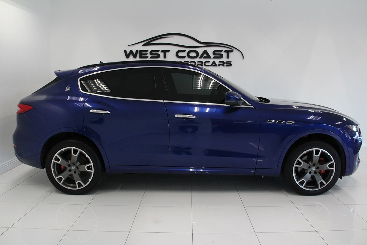 2017 Maserati Levante photo 4