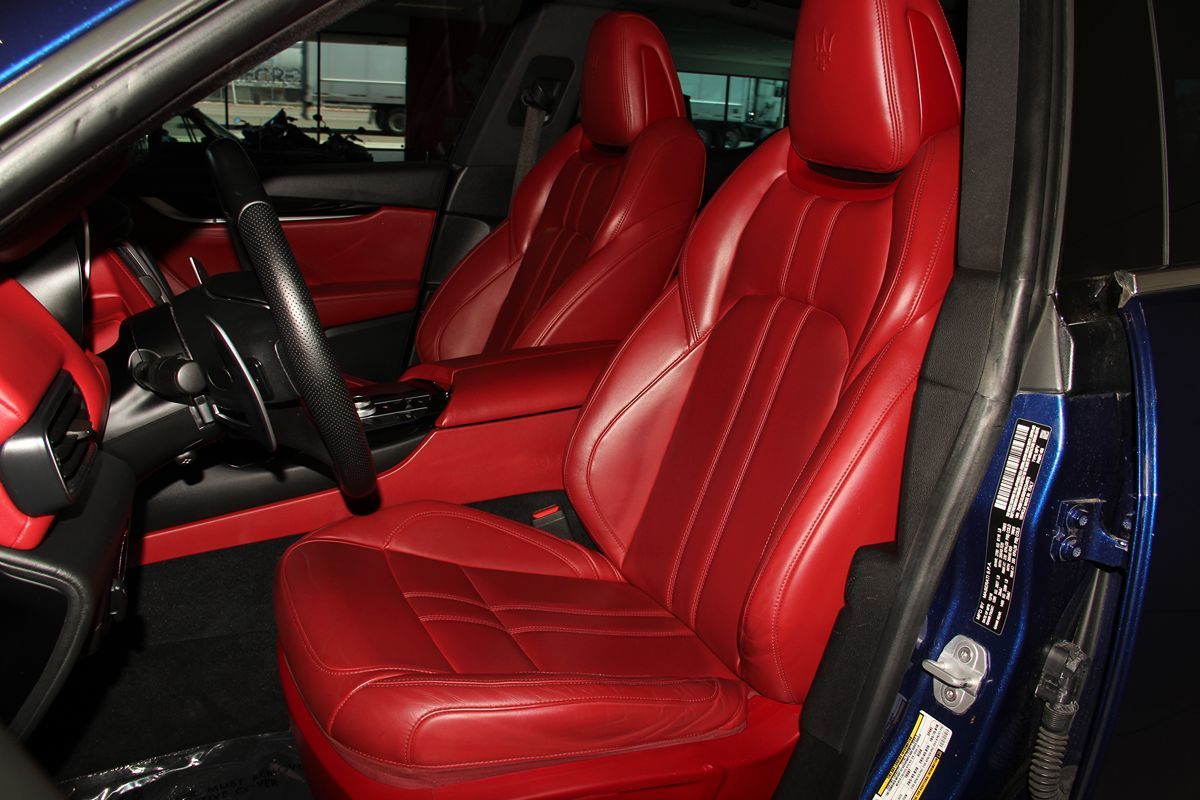 2017 Maserati Levante photo 20