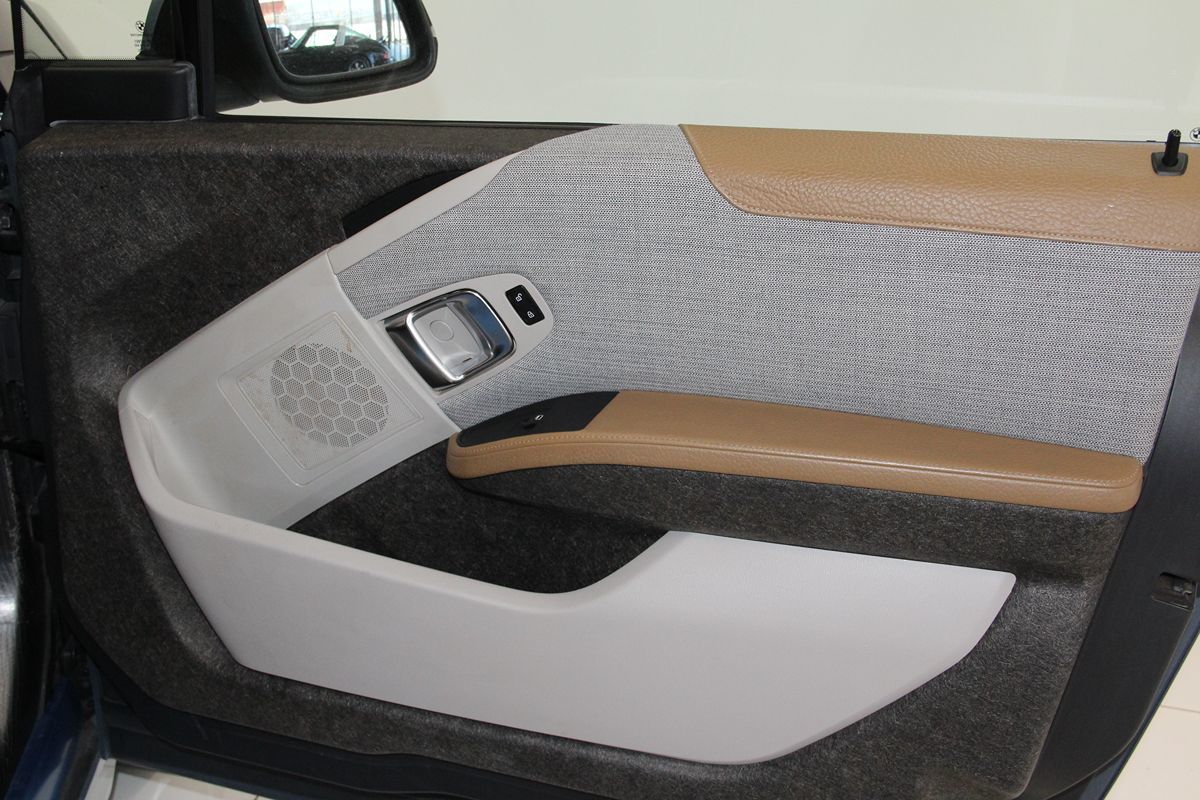 2014 Bmw i3 Range Extender photo 17
