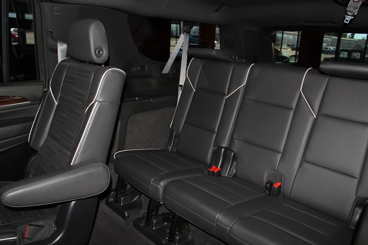 2022 Cadillac Escalade ESV Premium Luxury photo 25