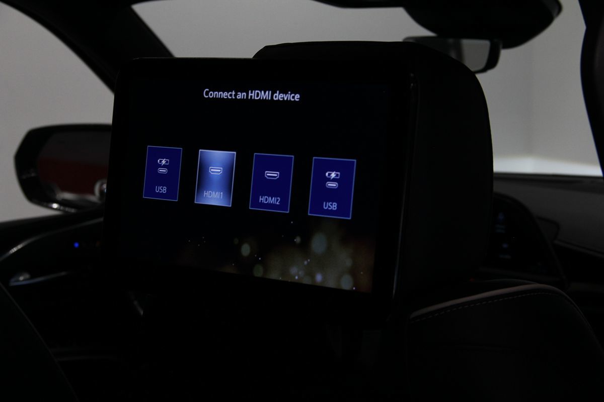2022 Cadillac Escalade ESV Premium Luxury photo 34