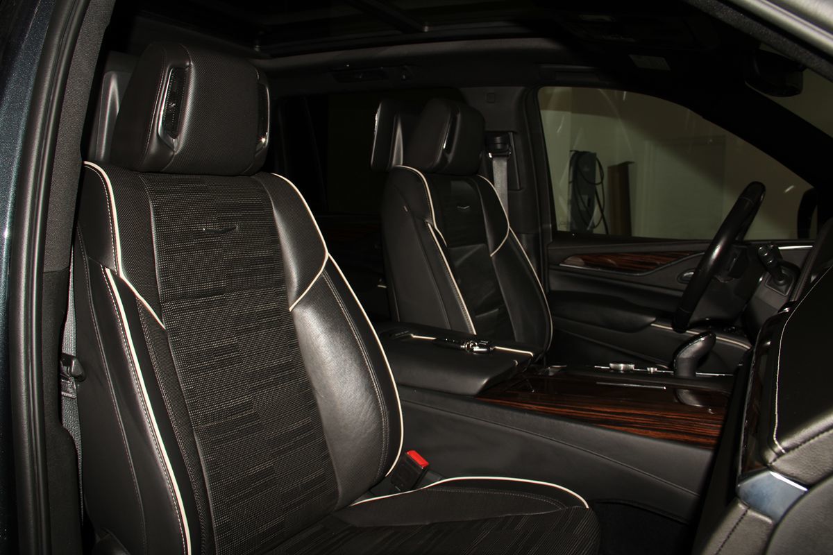 2022 Cadillac Escalade ESV Premium Luxury photo 41