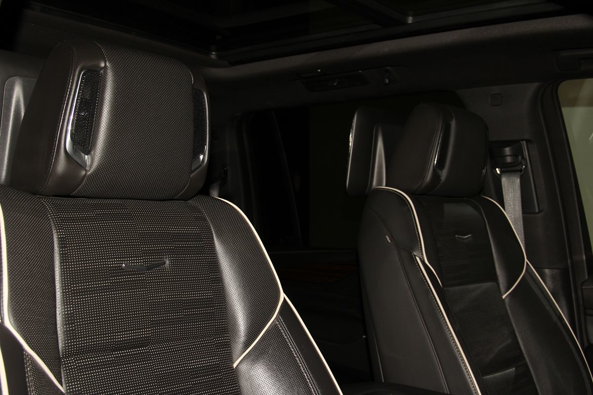 2022 Cadillac Escalade ESV Premium Luxury photo 42