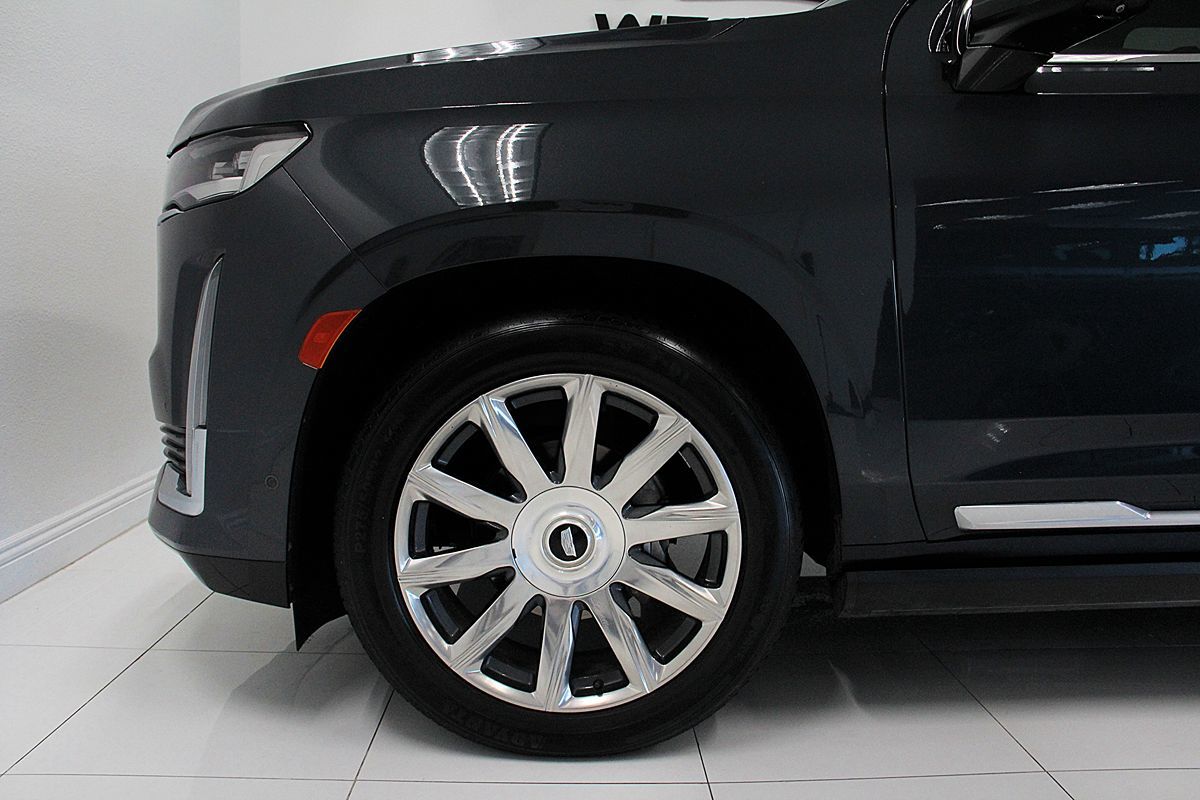 2022 Cadillac Escalade ESV Premium Luxury photo 8