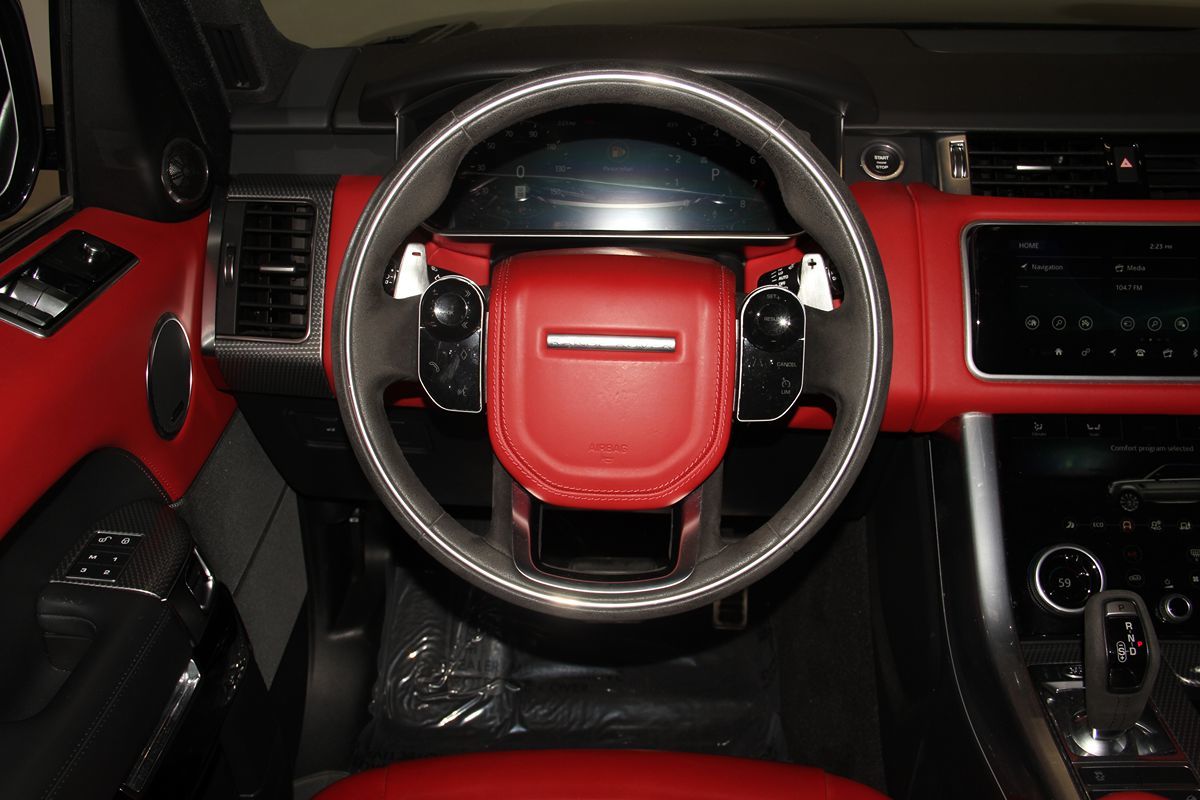 Land Rover Range Rover Sport photo 21