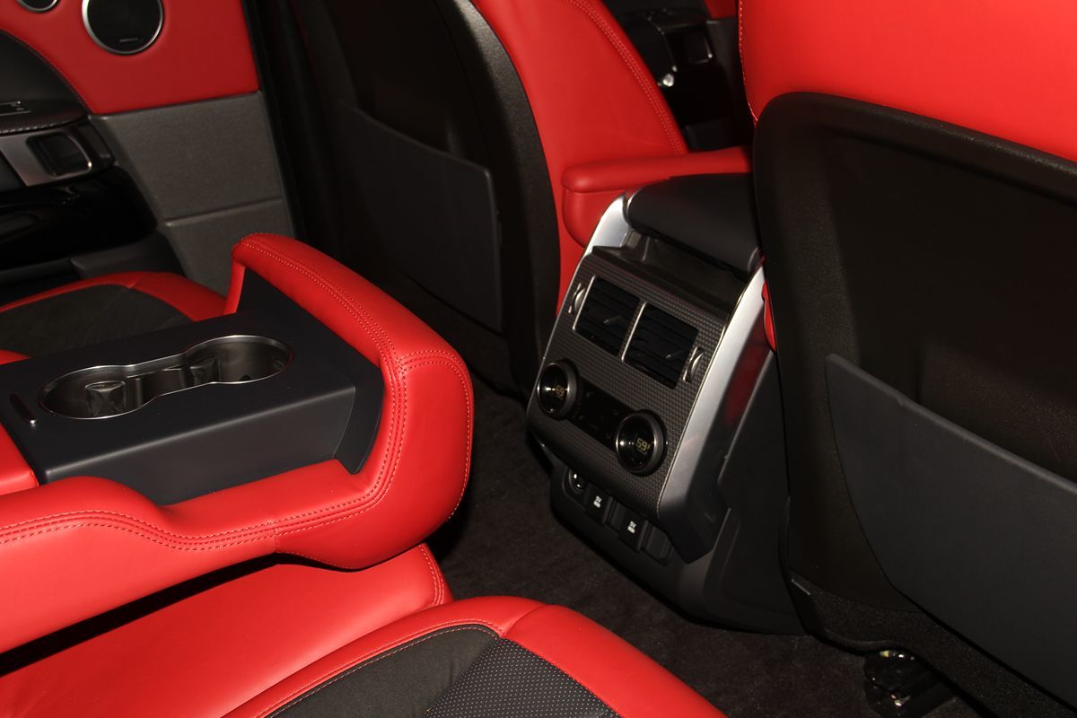 Land Rover Range Rover Sport photo 38