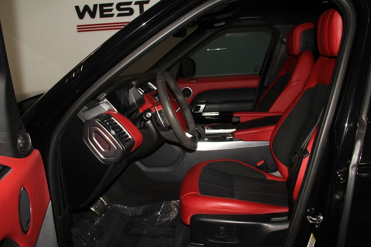 Land Rover Range Rover Sport photo 19