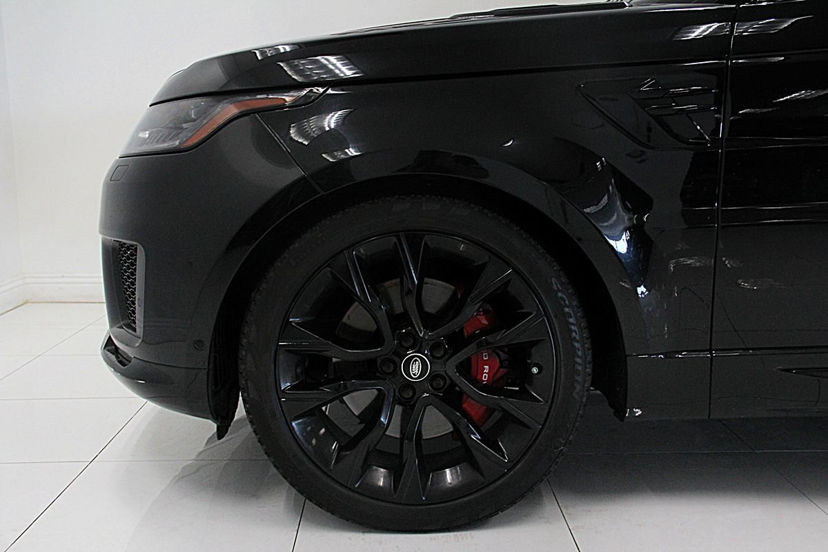 Land Rover Range Rover Sport photo 11