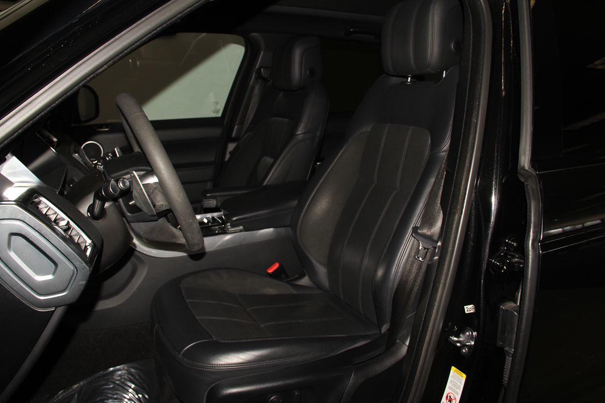 Land Rover Range Rover Sport photo 21