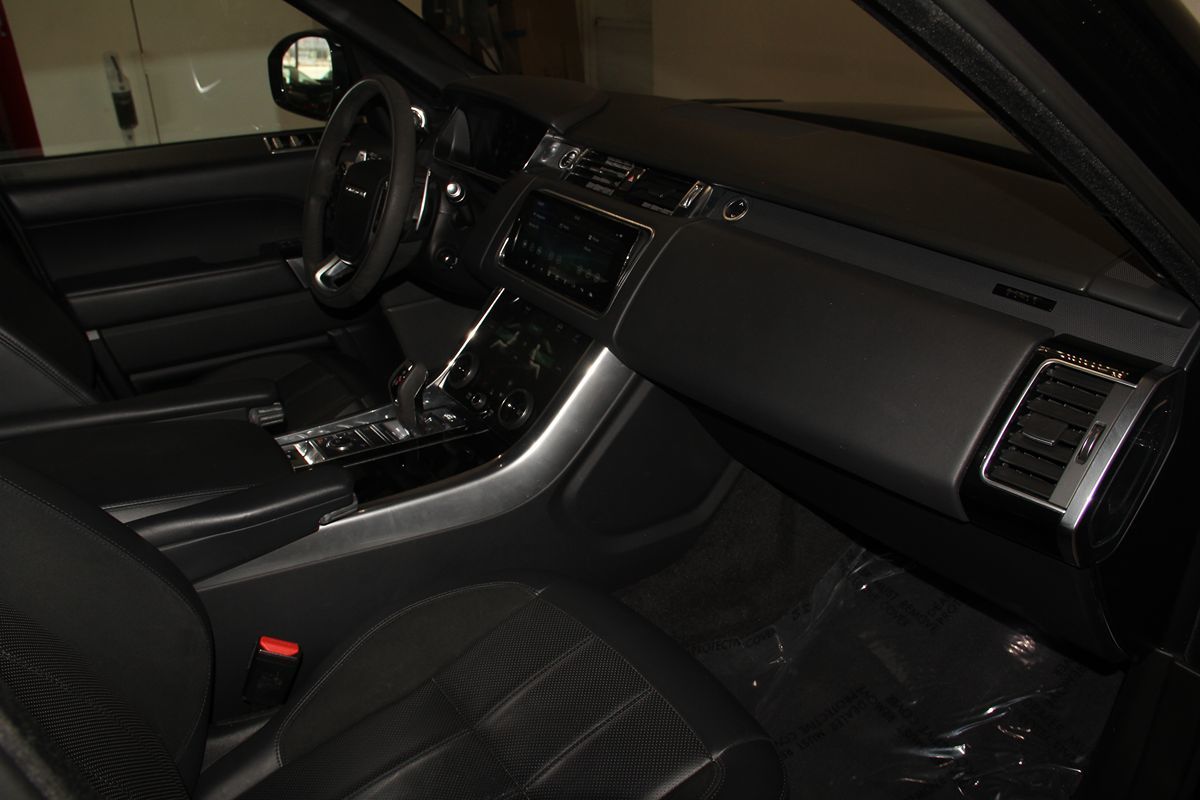 Land Rover Range Rover Sport photo 34