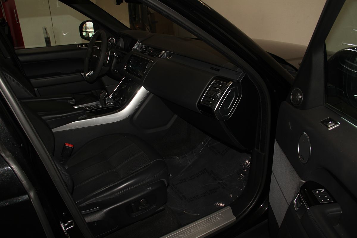 Land Rover Range Rover Sport photo 35
