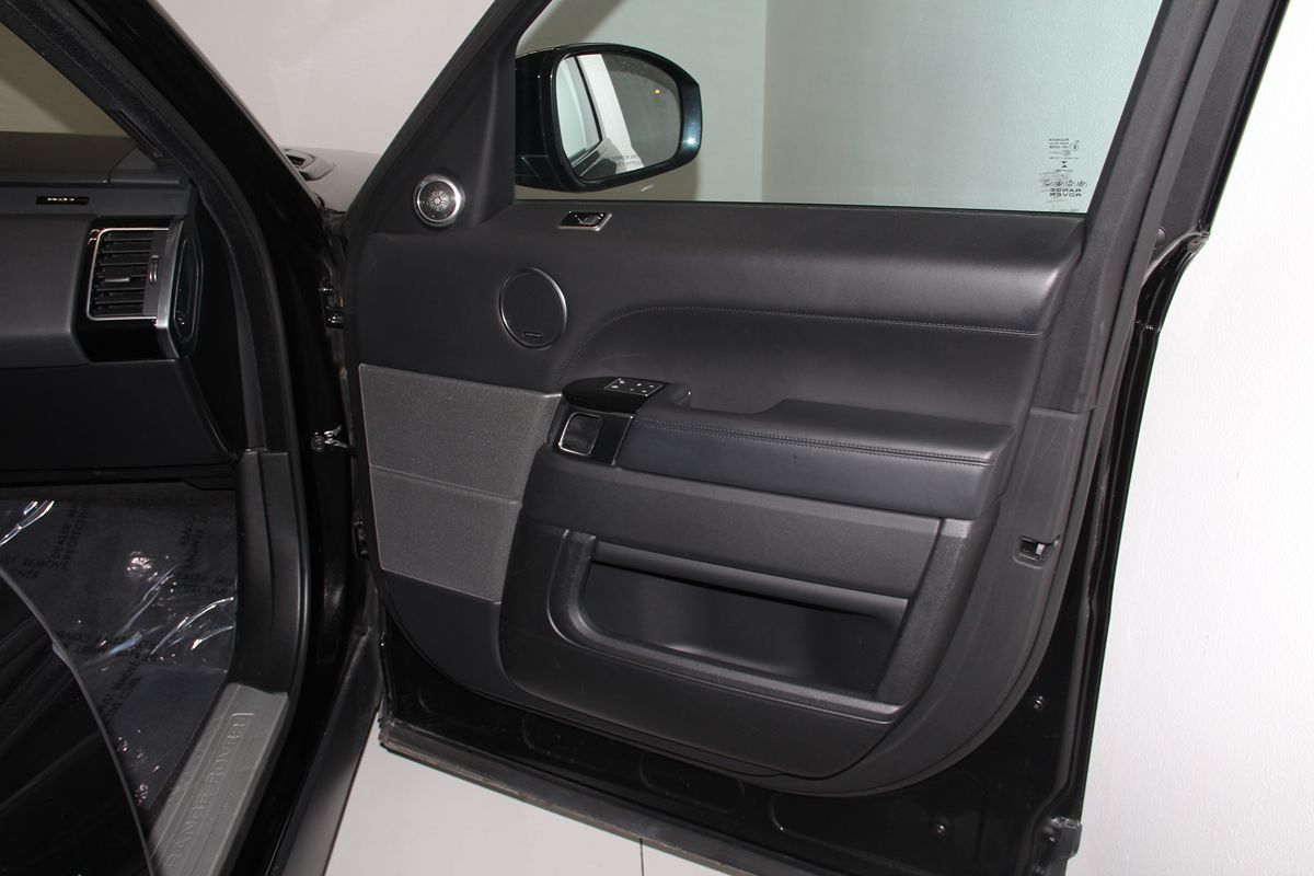 Land Rover Range Rover Sport photo 37