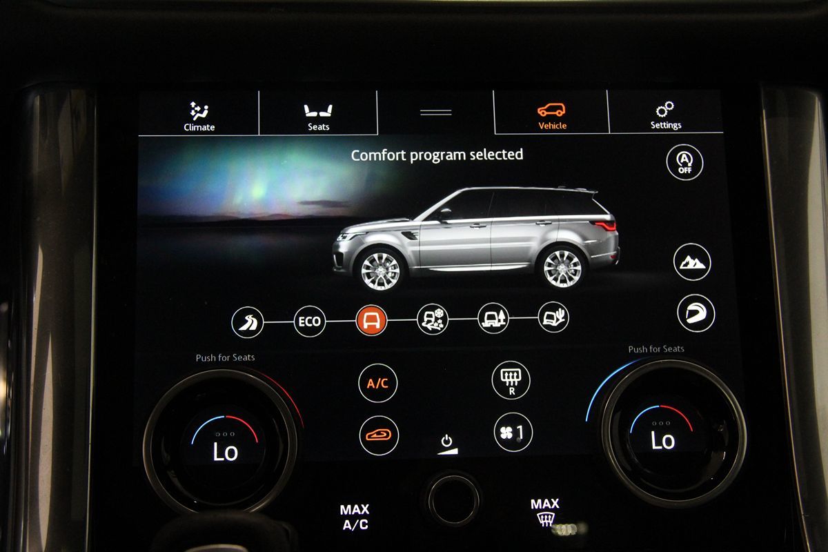Land Rover Range Rover Sport photo 46