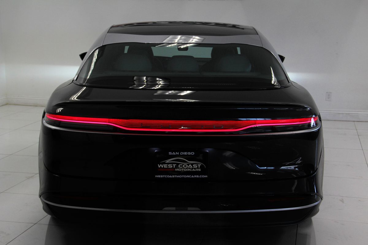 Lucid Air photo 13