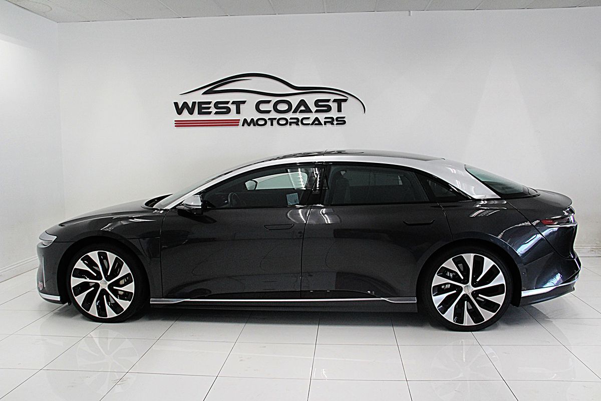 Lucid Air photo 5