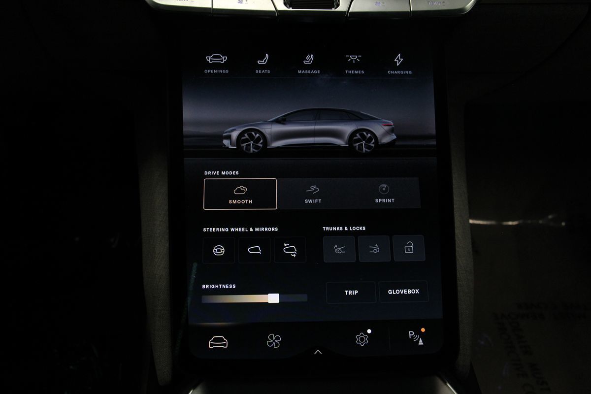 Lucid Air photo 44