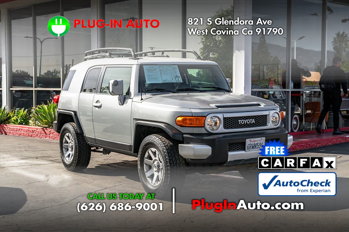 Sold 2011 Toyota FJ Cruiser in West Covina