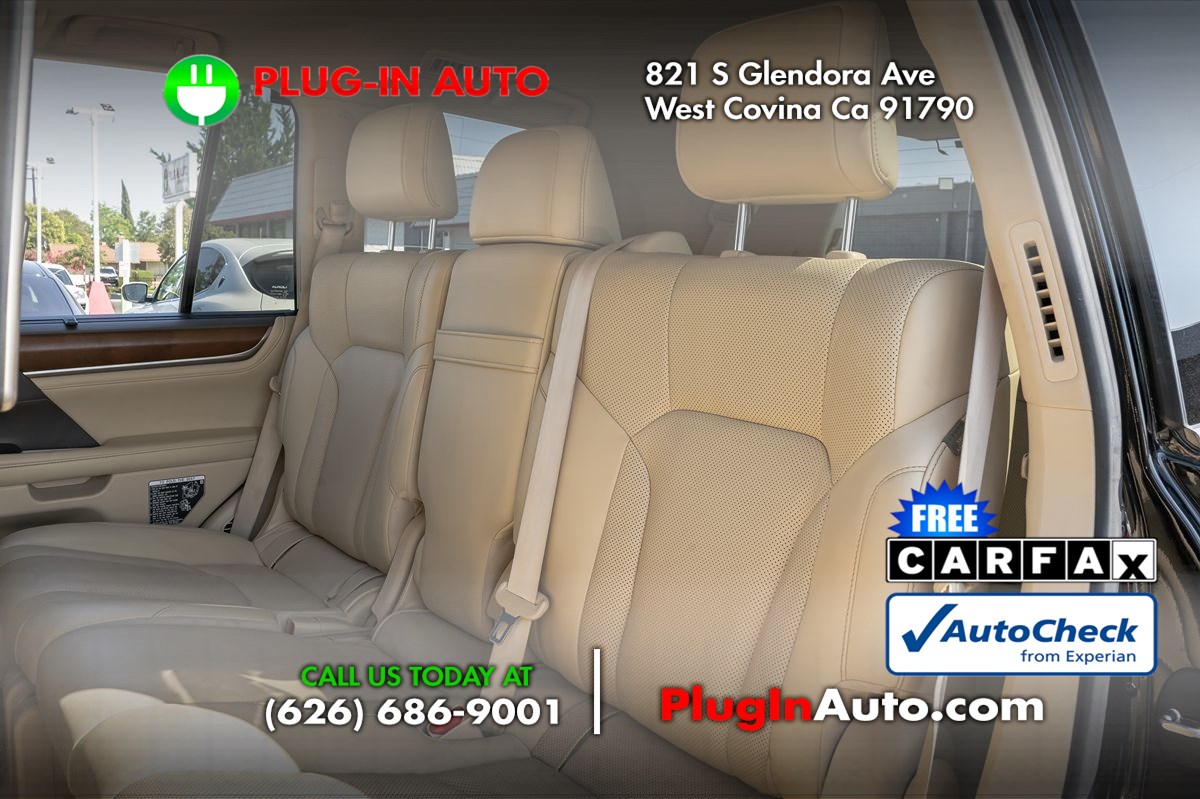 2017 Lexus LX 570 photo 11