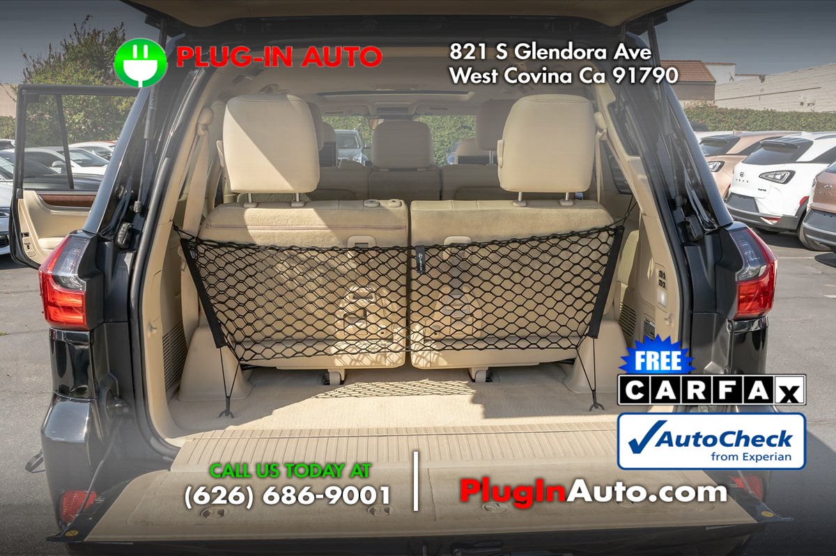 2017 Lexus LX 570 photo 3