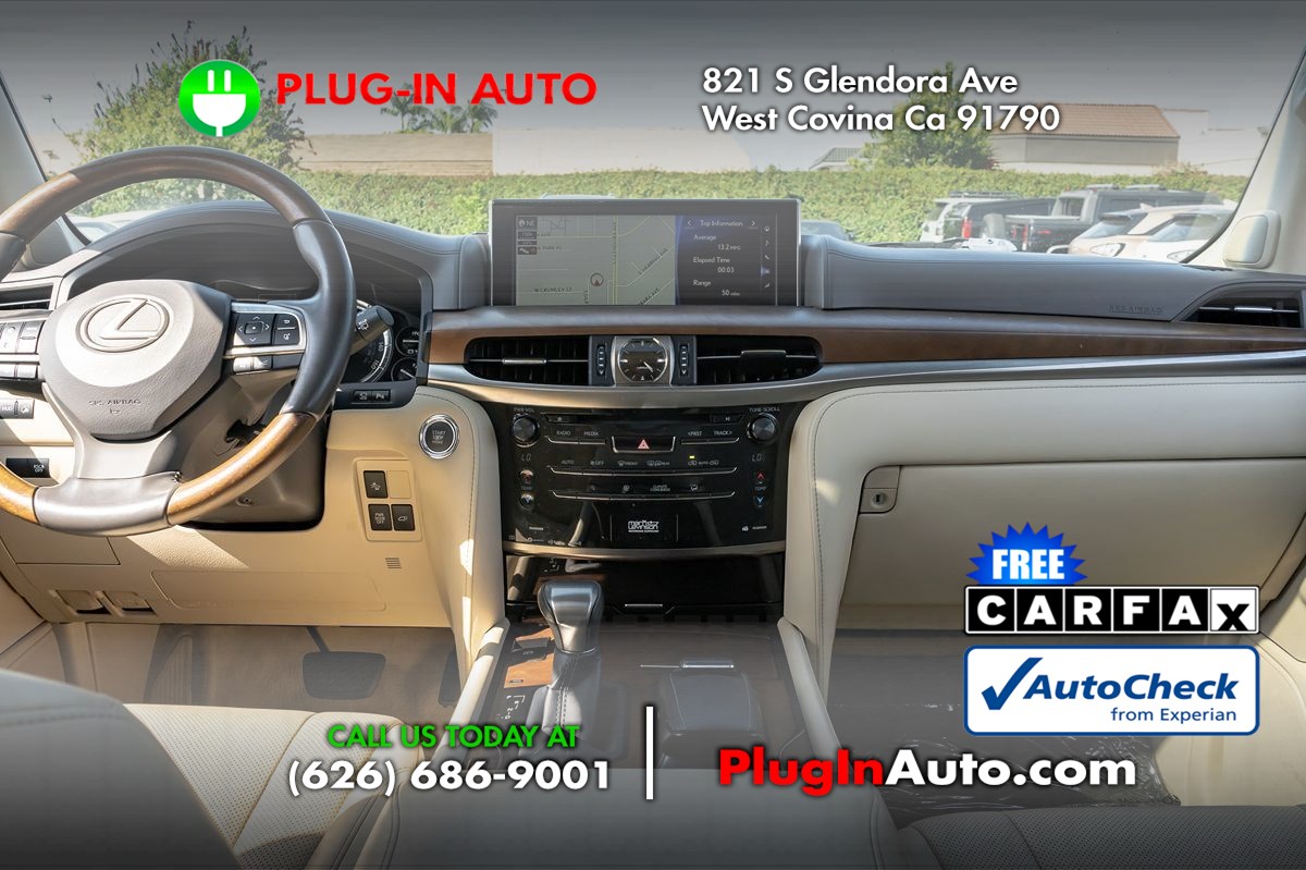 2017 Lexus LX 570 photo 15
