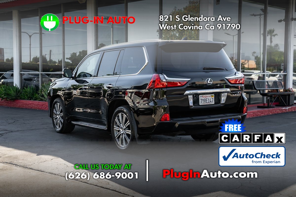2017 Lexus LX 570 photo 4