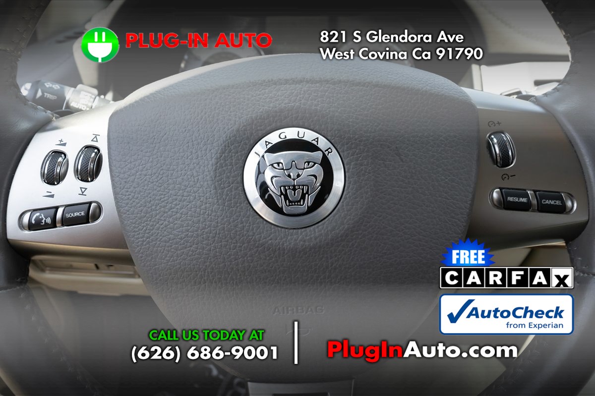 2009 Jaguar XF Supercharged photo 16