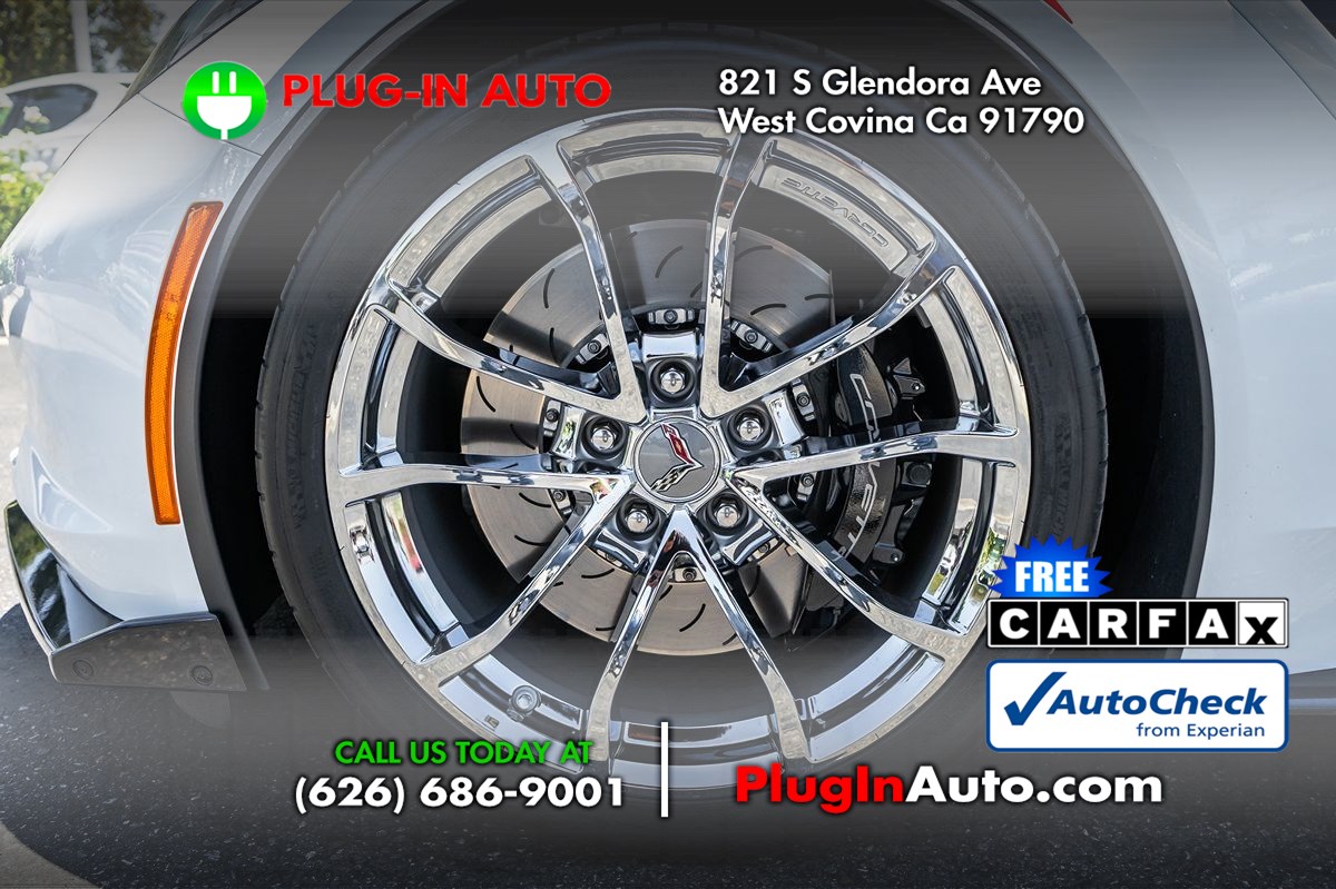 2017 Chevrolet Corvette 2LT - Photo 6