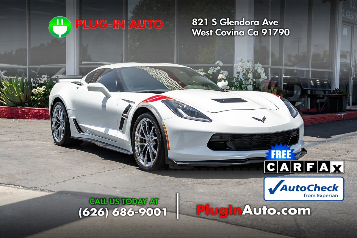 2017 Chevrolet Corvette Grand Sport 2LT photo 3