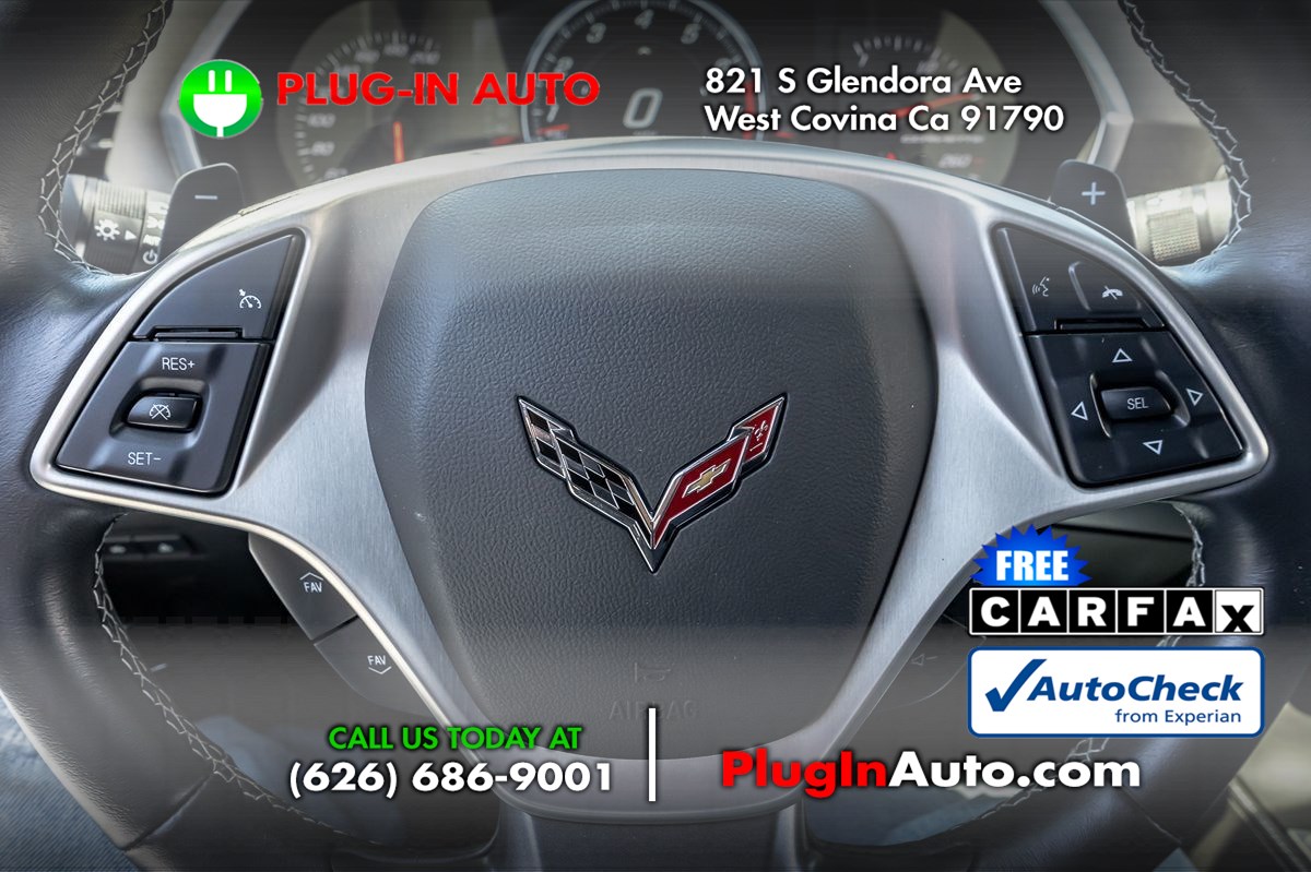 2017 Chevrolet Corvette 2LT - Photo 16