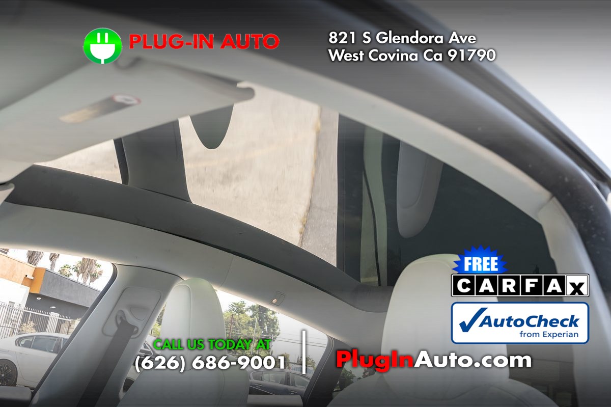 2024 Tesla Model Y Long Range photo 7