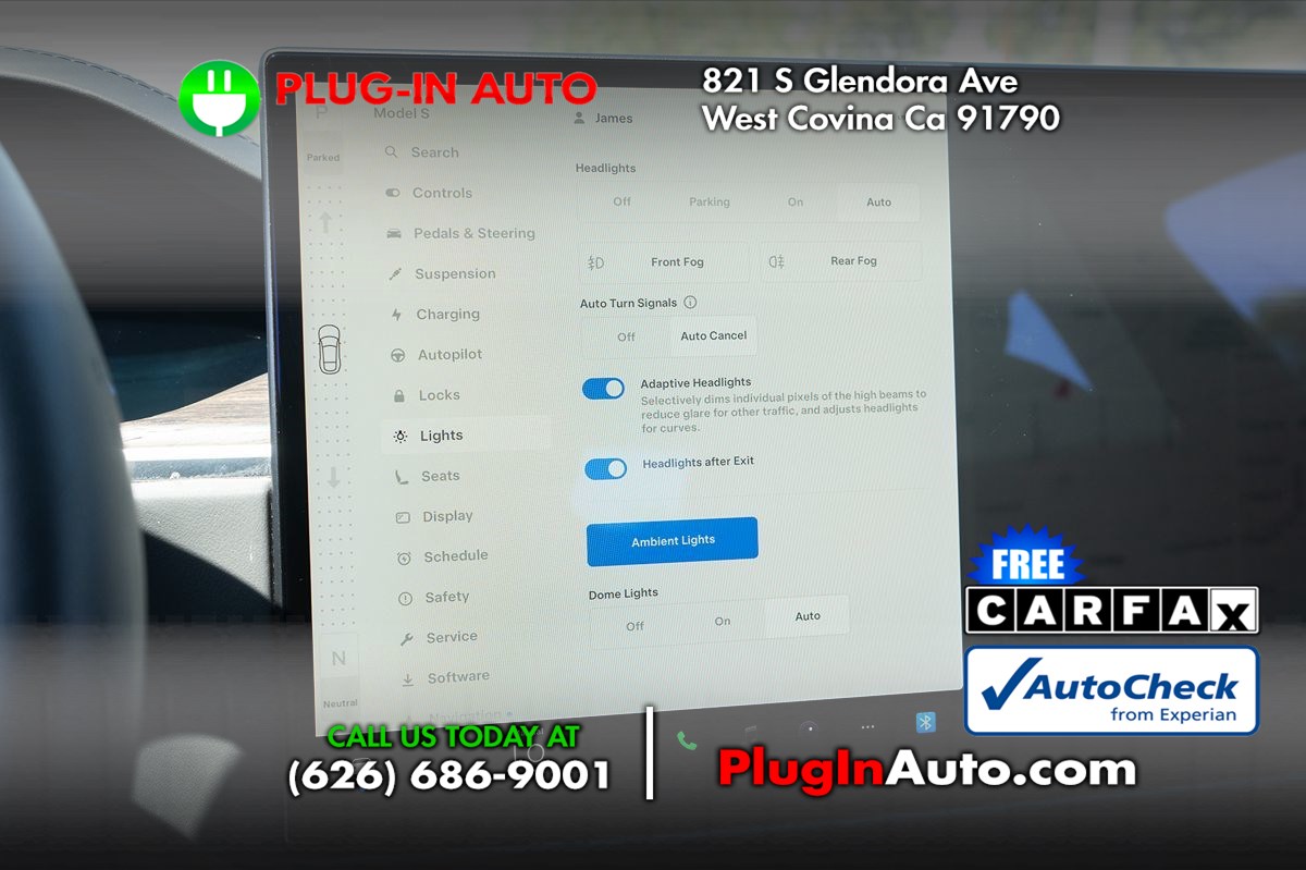 2022 Tesla Model S photo 23