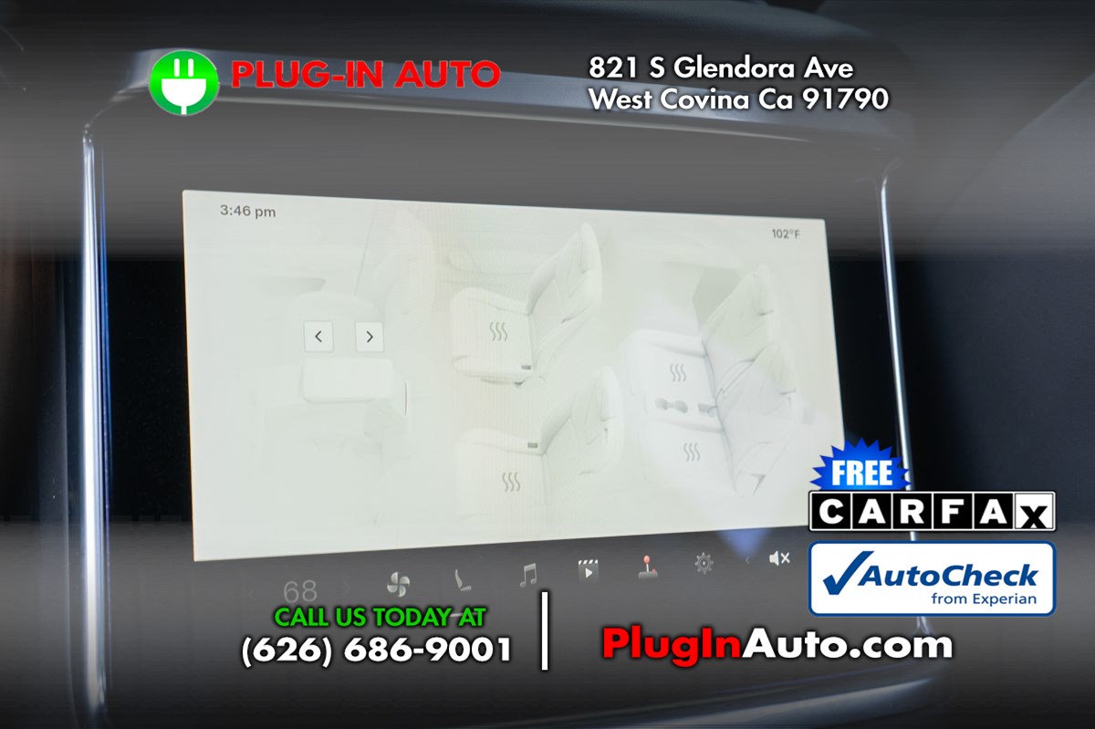 2022 Tesla Model X Plaid photo 6