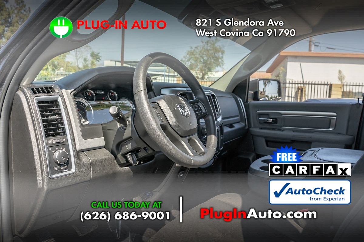 2020 Ram 1500 Classic Warlock photo 4